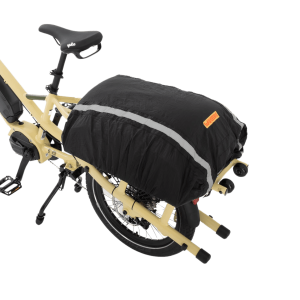Bâche cargo FastRack Yuba DRS Wrap & Go enveloppant un chargement sur le rack DRS